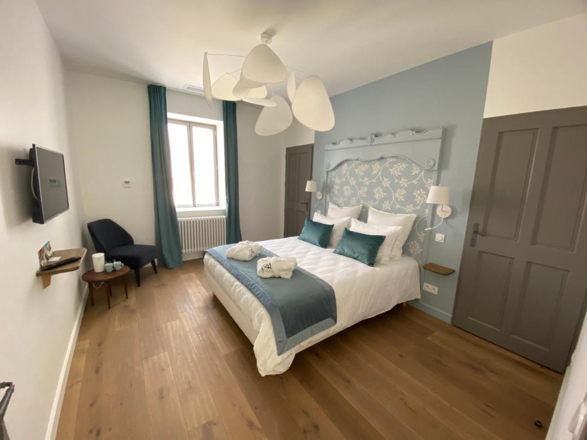 Le Charles V Bed & Breakfast Meursault Exterior photo