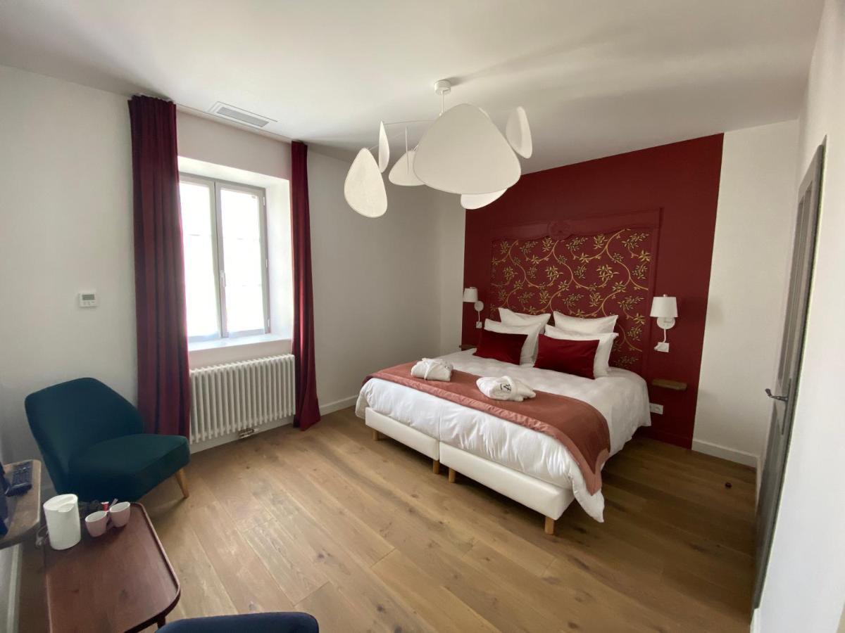 Le Charles V Bed & Breakfast Meursault Exterior photo